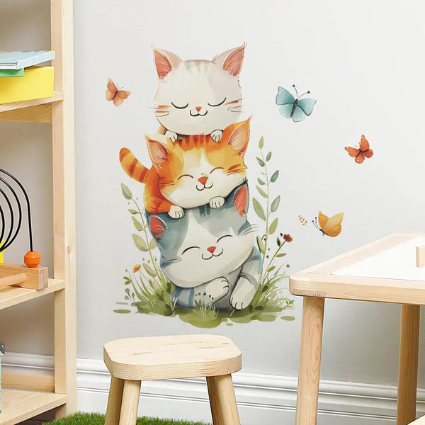 Wandtattoo drei Kawaii-Katzen mit Schmetterlingen