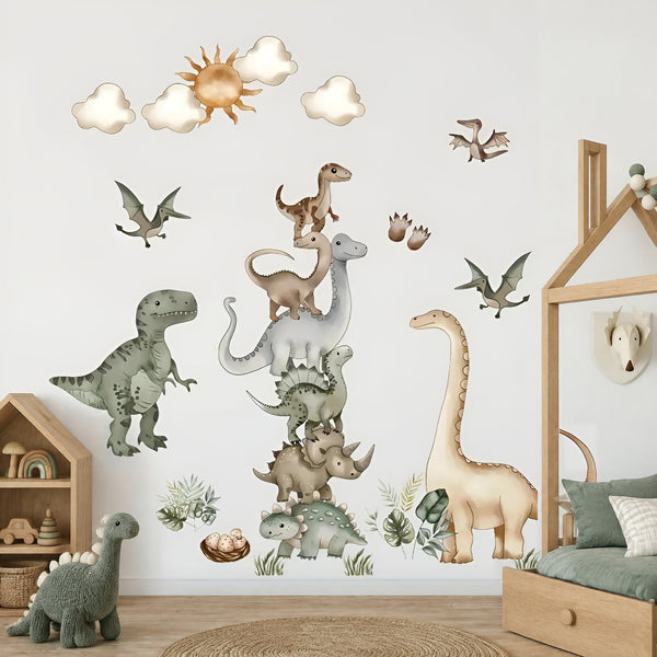 Stickers muraux dinosaures aquarelle et soleil au-dessus d'un lit cabane en chêne clair aux oreillers vert sauge